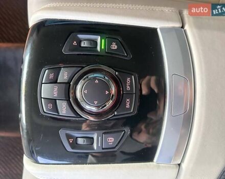 Серый БМВ 7 Серия, объемом двигателя 4.4 л и пробегом 67 тыс. км за 17500 $, фото 43 на Automoto.ua