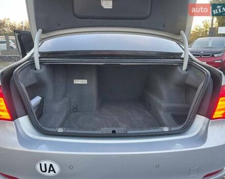 Серый БМВ 7 Серия, объемом двигателя 4.4 л и пробегом 67 тыс. км за 17500 $, фото 46 на Automoto.ua