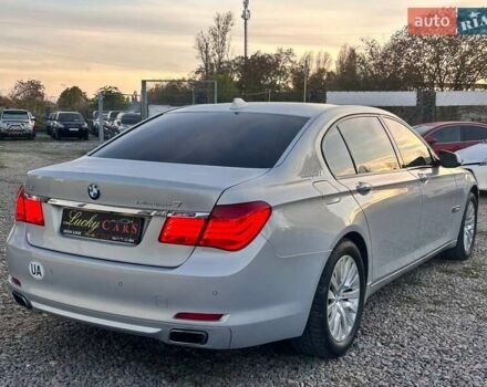 Серый БМВ 7 Серия, объемом двигателя 4.4 л и пробегом 67 тыс. км за 17500 $, фото 4 на Automoto.ua