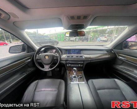 Серый БМВ 7 Серия, объемом двигателя 3 л и пробегом 260 тыс. км за 14999 $, фото 10 на Automoto.ua