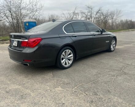 Серый БМВ 7 Серия, объемом двигателя 3 л и пробегом 305 тыс. км за 10999 $, фото 4 на Automoto.ua