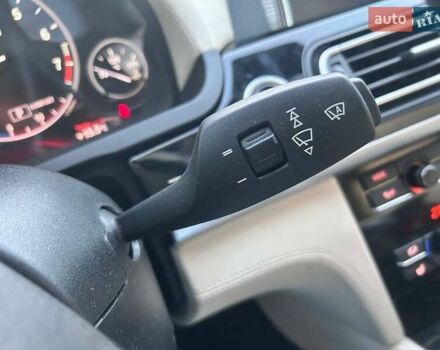 Серый БМВ 7 Серия, объемом двигателя 4.4 л и пробегом 67 тыс. км за 17500 $, фото 29 на Automoto.ua