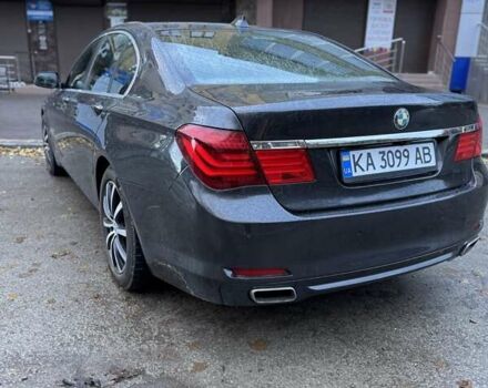 Серый БМВ 7 Серия, объемом двигателя 2.99 л и пробегом 234 тыс. км за 14000 $, фото 8 на Automoto.ua