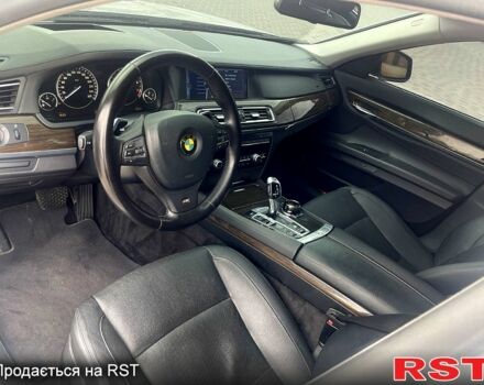 Серый БМВ 7 Серия, объемом двигателя 3 л и пробегом 260 тыс. км за 14999 $, фото 11 на Automoto.ua