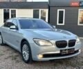 Серый БМВ 7 Серия, объемом двигателя 4.4 л и пробегом 67 тыс. км за 17500 $, фото 2 на Automoto.ua