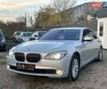 Серый БМВ 7 Серия, объемом двигателя 4.4 л и пробегом 67 тыс. км за 17500 $, фото 1 на Automoto.ua