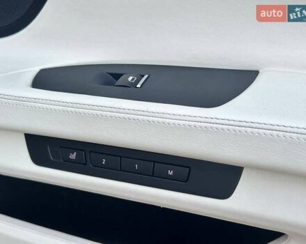 Серый БМВ 7 Серия, объемом двигателя 4.4 л и пробегом 67 тыс. км за 17500 $, фото 56 на Automoto.ua