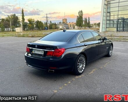 Серый БМВ 7 Серия, объемом двигателя 3 л и пробегом 173 тыс. км за 12900 $, фото 5 на Automoto.ua