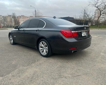 Серый БМВ 7 Серия, объемом двигателя 3 л и пробегом 305 тыс. км за 10999 $, фото 3 на Automoto.ua