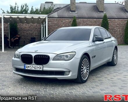 Серый БМВ 7 Серия, объемом двигателя 3 л и пробегом 260 тыс. км за 14999 $, фото 1 на Automoto.ua