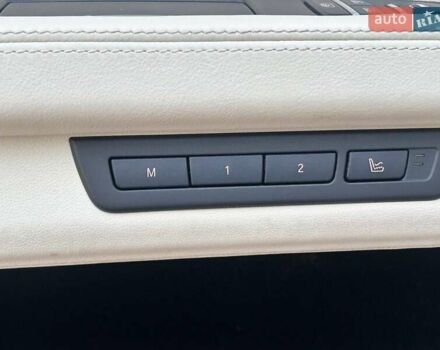 Серый БМВ 7 Серия, объемом двигателя 4.4 л и пробегом 67 тыс. км за 17500 $, фото 38 на Automoto.ua