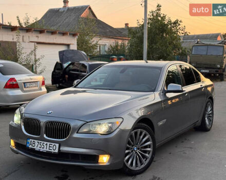 Серый БМВ 7 Серия, объемом двигателя 3 л и пробегом 178 тыс. км за 16900 $, фото 2 на Automoto.ua