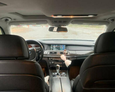 Серый БМВ 7 Серия, объемом двигателя 2.98 л и пробегом 240 тыс. км за 15700 $, фото 16 на Automoto.ua