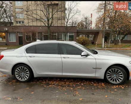 Серый БМВ 7 Серия, объемом двигателя 2.98 л и пробегом 240 тыс. км за 15700 $, фото 3 на Automoto.ua