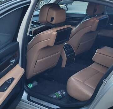 Серый БМВ 7 Серия, объемом двигателя 3 л и пробегом 312 тыс. км за 12950 $, фото 15 на Automoto.ua