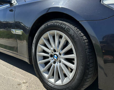 Серый БМВ 7 Серия, объемом двигателя 2.99 л и пробегом 370 тыс. км за 18500 $, фото 2 на Automoto.ua