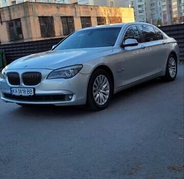 Серый БМВ 7 Серия, объемом двигателя 3 л и пробегом 312 тыс. км за 12950 $, фото 1 на Automoto.ua