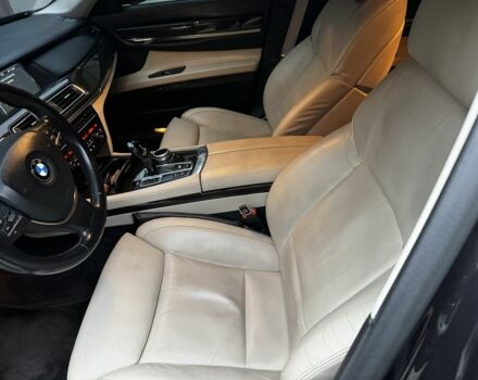 Серый БМВ 7 Серия, объемом двигателя 3 л и пробегом 231 тыс. км за 12500 $, фото 13 на Automoto.ua