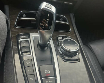 Серый БМВ 7 Серия, объемом двигателя 2.99 л и пробегом 260 тыс. км за 25500 $, фото 10 на Automoto.ua