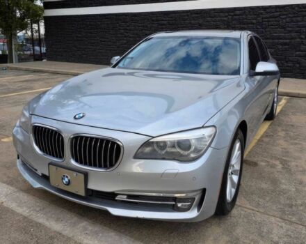 Серый БМВ 7 Серия, объемом двигателя 3 л и пробегом 85 тыс. км за 6150 $, фото 2 на Automoto.ua