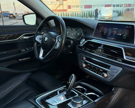 Серый БМВ 7 Серия, объемом двигателя 4.39 л и пробегом 140 тыс. км за 27500 $, фото 36 на Automoto.ua