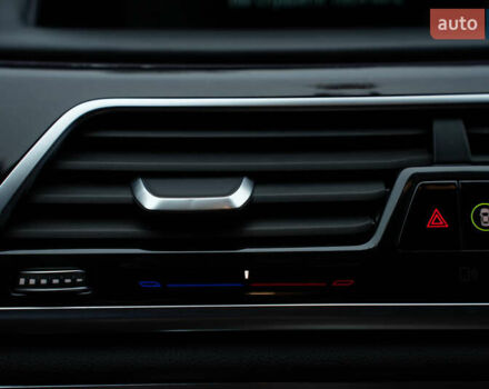 Серый БМВ 7 Серия, объемом двигателя 3 л и пробегом 180 тыс. км за 27000 $, фото 47 на Automoto.ua