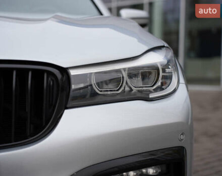 Серый БМВ 7 Серия, объемом двигателя 3 л и пробегом 180 тыс. км за 27000 $, фото 6 на Automoto.ua