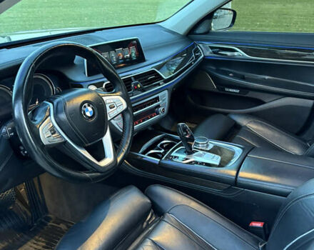 Серый БМВ 7 Серия, объемом двигателя 4.39 л и пробегом 140 тыс. км за 27500 $, фото 30 на Automoto.ua