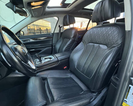 Серый БМВ 7 Серия, объемом двигателя 4.39 л и пробегом 140 тыс. км за 27500 $, фото 34 на Automoto.ua