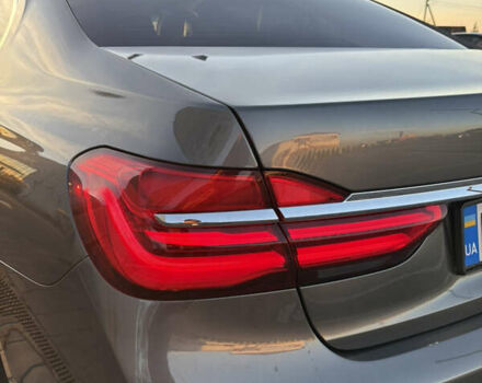 Серый БМВ 7 Серия, объемом двигателя 4.39 л и пробегом 140 тыс. км за 27500 $, фото 21 на Automoto.ua