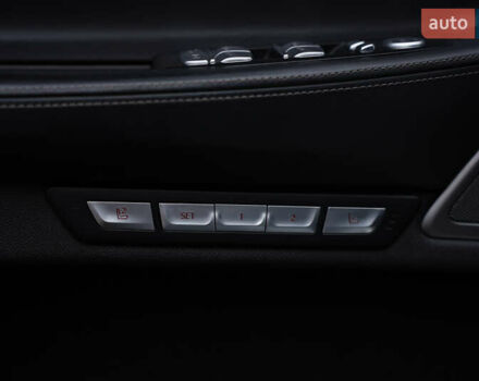 Серый БМВ 7 Серия, объемом двигателя 3 л и пробегом 180 тыс. км за 27000 $, фото 36 на Automoto.ua