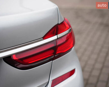 Серый БМВ 7 Серия, объемом двигателя 3 л и пробегом 180 тыс. км за 27000 $, фото 26 на Automoto.ua