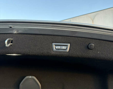 Серый БМВ 7 Серия, объемом двигателя 4.39 л и пробегом 140 тыс. км за 27500 $, фото 42 на Automoto.ua