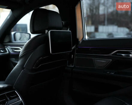 Серый БМВ 7 Серия, объемом двигателя 3 л и пробегом 180 тыс. км за 27000 $, фото 82 на Automoto.ua