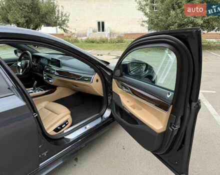 Серый БМВ 7 Серия, объемом двигателя 2.99 л и пробегом 143 тыс. км за 44444 $, фото 22 на Automoto.ua