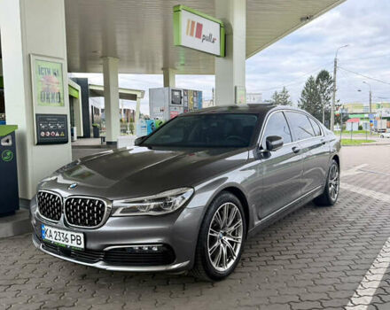 Серый БМВ 7 Серия, объемом двигателя 4.39 л и пробегом 141 тыс. км за 27777 $, фото 7 на Automoto.ua