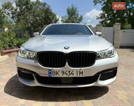 Серый БМВ 7 Серия, объемом двигателя 3 л и пробегом 170 тыс. км за 28000 $, фото 19 на Automoto.ua