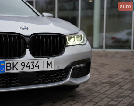 Серый БМВ 7 Серия, объемом двигателя 3 л и пробегом 180 тыс. км за 27000 $, фото 28 на Automoto.ua