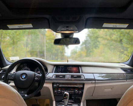 Серый БМВ 7 Серия, объемом двигателя 2.98 л и пробегом 128 тыс. км за 18000 $, фото 16 на Automoto.ua