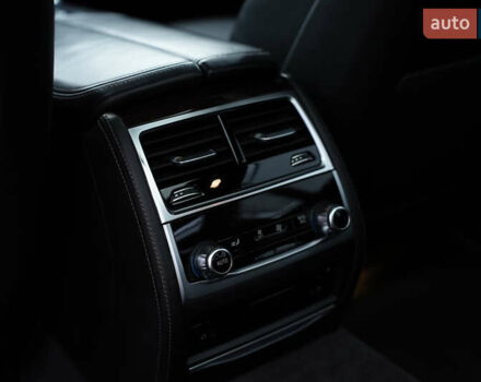 Серый БМВ 7 Серия, объемом двигателя 3 л и пробегом 180 тыс. км за 27000 $, фото 81 на Automoto.ua