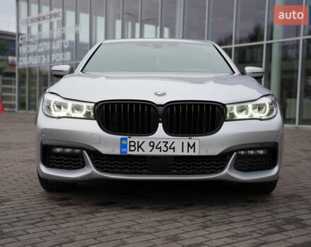 Серый БМВ 7 Серия, объемом двигателя 3 л и пробегом 180 тыс. км за 27000 $, фото 27 на Automoto.ua