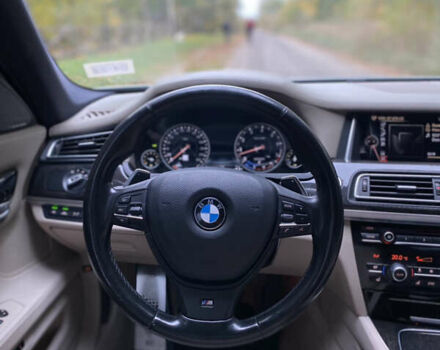 Серый БМВ 7 Серия, объемом двигателя 2.98 л и пробегом 128 тыс. км за 18000 $, фото 18 на Automoto.ua