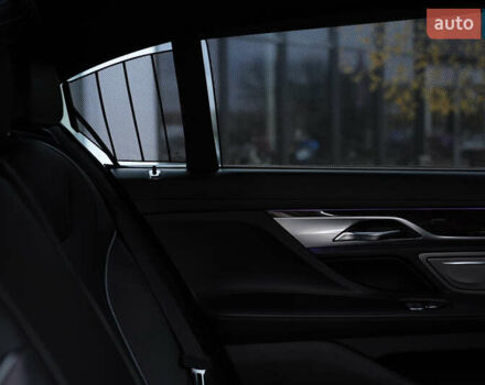 Серый БМВ 7 Серия, объемом двигателя 3 л и пробегом 180 тыс. км за 27000 $, фото 65 на Automoto.ua