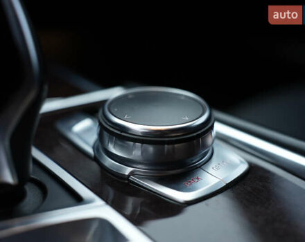 Серый БМВ 7 Серия, объемом двигателя 3 л и пробегом 180 тыс. км за 27000 $, фото 39 на Automoto.ua