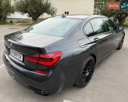 Серый БМВ 7 Серия, объемом двигателя 2.99 л и пробегом 143 тыс. км за 44444 $, фото 8 на Automoto.ua