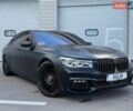 Серый БМВ 7 Серия, объемом двигателя 3 л и пробегом 162 тыс. км за 31500 $, фото 1 на Automoto.ua
