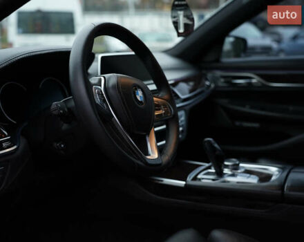 Серый БМВ 7 Серия, объемом двигателя 3 л и пробегом 180 тыс. км за 27000 $, фото 33 на Automoto.ua