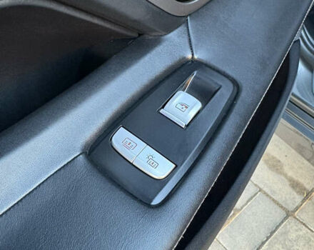 Серый БМВ 7 Серия, объемом двигателя 4.39 л и пробегом 140 тыс. км за 27500 $, фото 63 на Automoto.ua