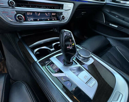 Серый БМВ 7 Серия, объемом двигателя 4.39 л и пробегом 140 тыс. км за 27500 $, фото 51 на Automoto.ua