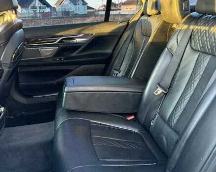 Серый БМВ 7 Серия, объемом двигателя 4.39 л и пробегом 140 тыс. км за 27500 $, фото 64 на Automoto.ua